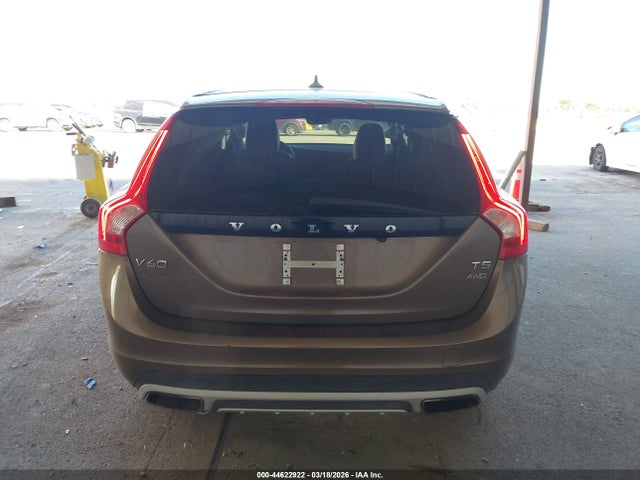YV440MWK4J2058052 Volvo V60 Cross Country T5