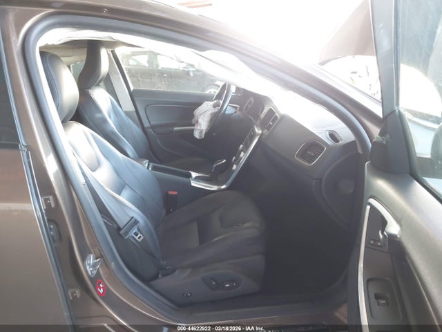 2018 VOLVO V60 CROSS COUNTRY YV440MWK4J2058052 Photo 4