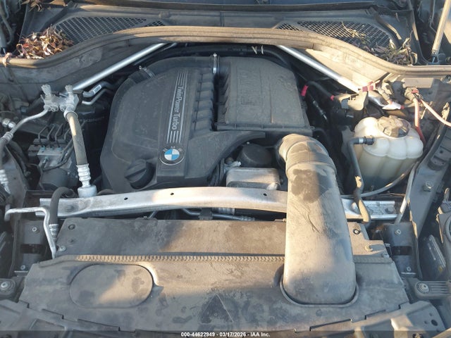 2017 BMW X5 5UXKR2C38H0U23483 Photo 9