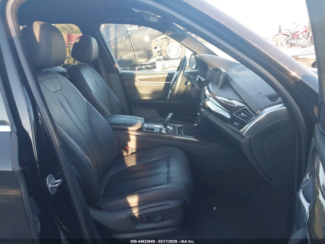 2017 BMW X5 5UXKR2C38H0U23483 Photo 4