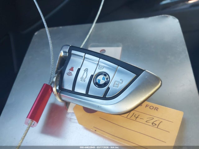 2017 BMW X5 5UXKR2C38H0U23483 Photo 8