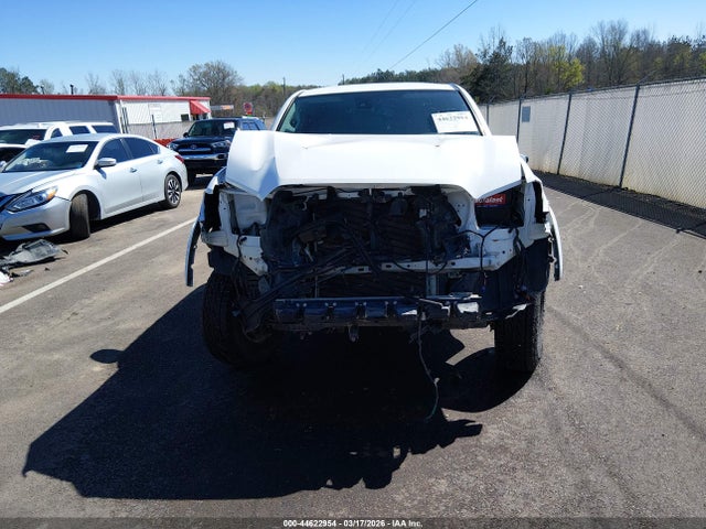 3TMAZ5CN7MM150575 Toyota Tacoma Sr5 V6