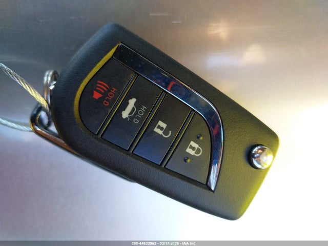 Toyota COROLLA LE 2025 5YFB4MDE5SP231821 Image 11