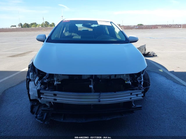 Toyota COROLLA LE 2025 5YFB4MDE5SP231821 Image 13