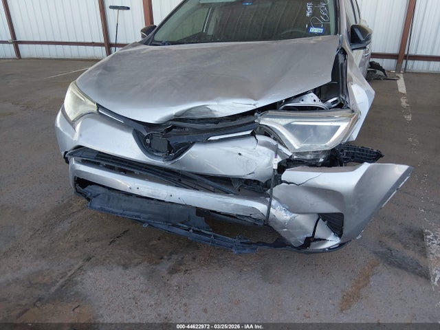 2018 TOYOTA RAV4 JTMZFREV3JJ175949 Photo 5