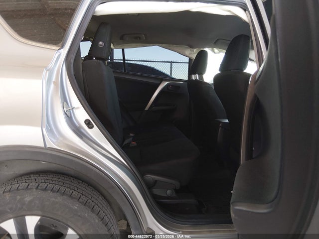 2018 TOYOTA RAV4 JTMZFREV3JJ175949 Photo 7