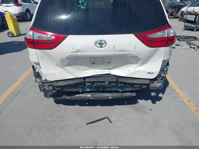 Toyota Sienna Xle 8 Passenger 2018 5TDYZ3DC3JS949247 Image 6