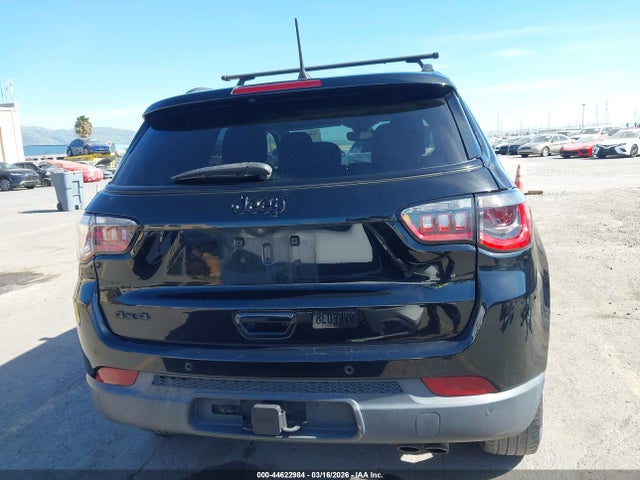 2020 Jeep Compass Altitude 4x4 მანქანა იყიდება აუქციონზე, vin: 3C4NJDBB2LT132614, აუქციონის ნომერი: 44622984