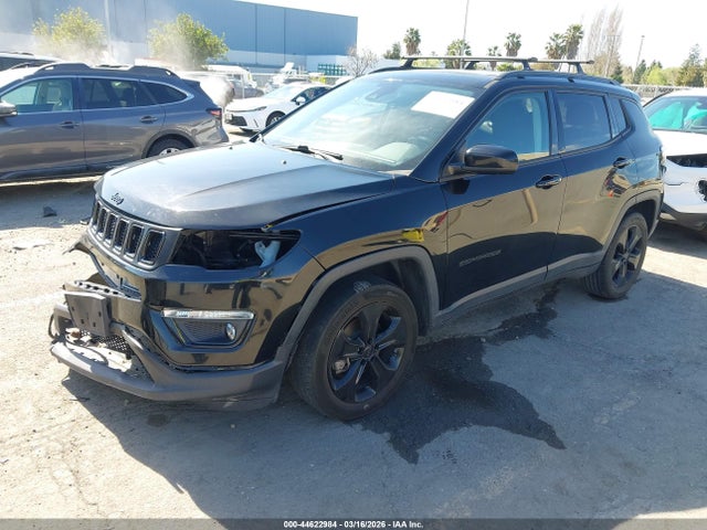 2020 Jeep Compass Altitude 4x4 მანქანა იყიდება აუქციონზე, vin: 3C4NJDBB2LT132614, აუქციონის ნომერი: 44622984