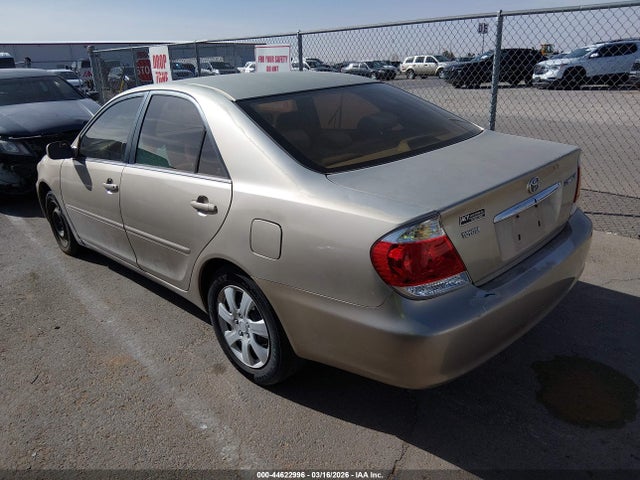 2006 TOYOTA CAMRY 4T1BE32K06U138242 Photo 2