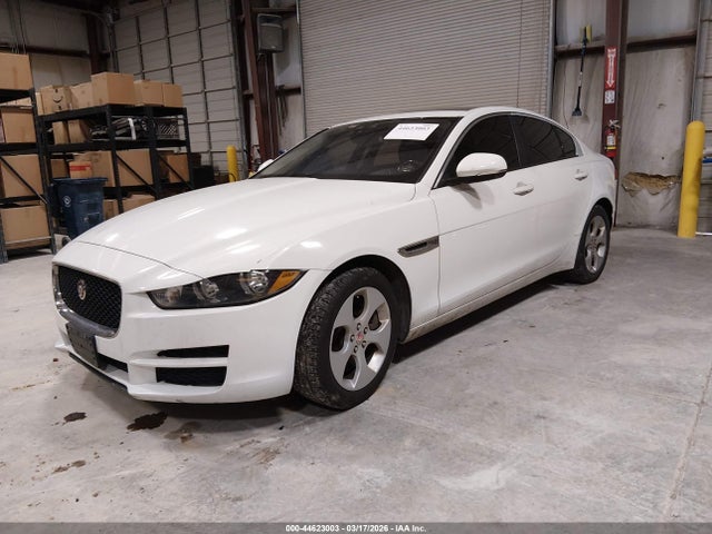 2018 JAGUAR XE SAJAR4FX0JCP36623 Photo 1