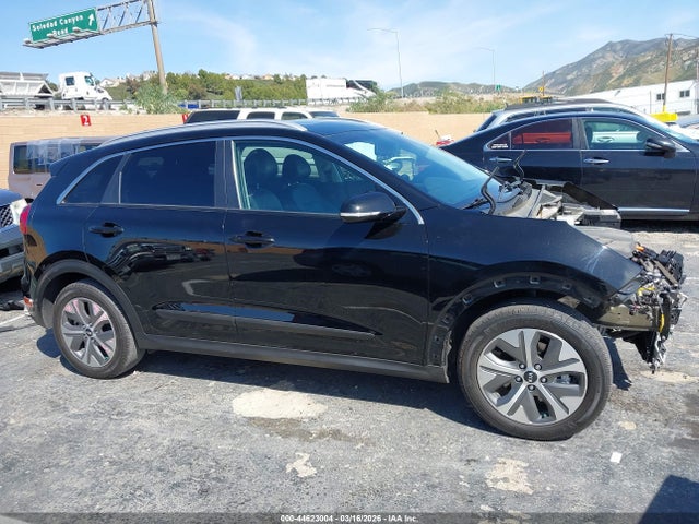44623004 :رقم المزاد ، KNDCE3LG2K5025951 vin ، 2019 Kia Niro Ev Ex Premium مزاد بيع