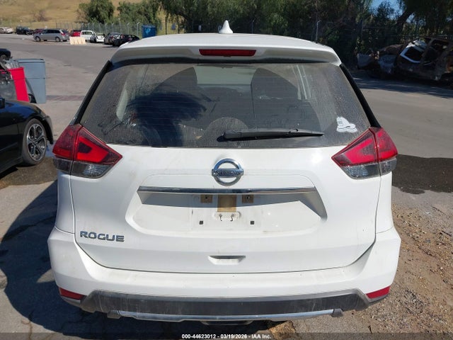 Nissan ROGUE S 2017 JN8AT2MT9HW149368 Image 16