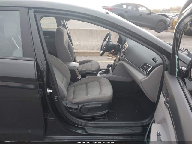 KMHD74LF0JU473259 Hyundai ELANTRA SE