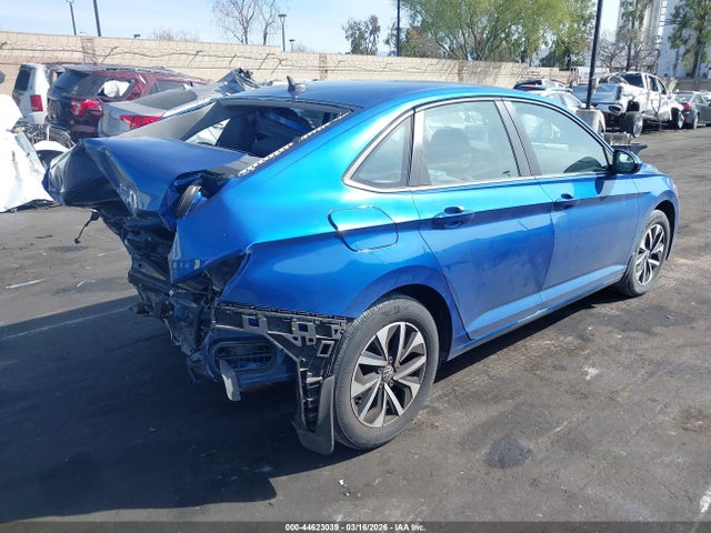 3VWCM7BU3NM021386 Volkswagen Jetta 1.5t S