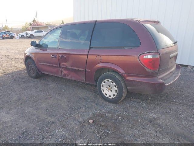 2001 CHRYSLER TOWN & COUNTRY 2C4GP44311R212709 Photo 2