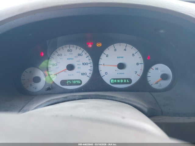 2001 CHRYSLER TOWN & COUNTRY 2C4GP44311R212709 Photo 6