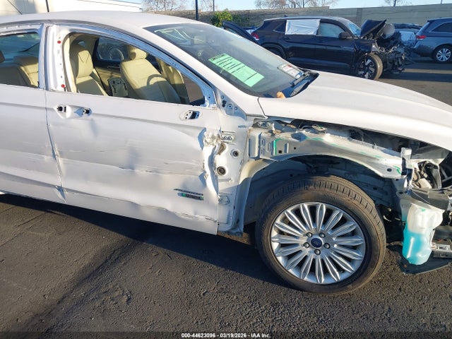 Ford Fusion Energi Se Luxury 2014 3FA6P0PU1ER366416 Image 6