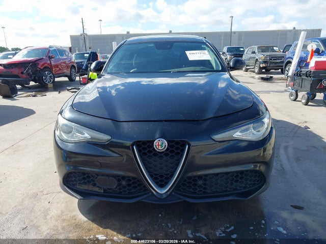 Alfa Romeo Giulia Rwd 2017 ZARFAEBN9H7554711 Image 13