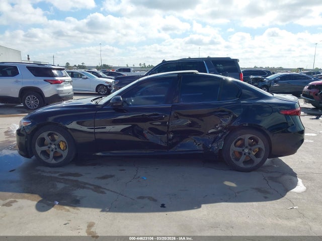 Alfa Romeo Giulia Rwd 2017 ZARFAEBN9H7554711 Image 15