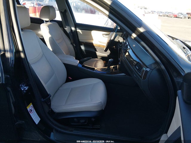 2009 BMW 328I WBAPK735X9A452602 Photo 4