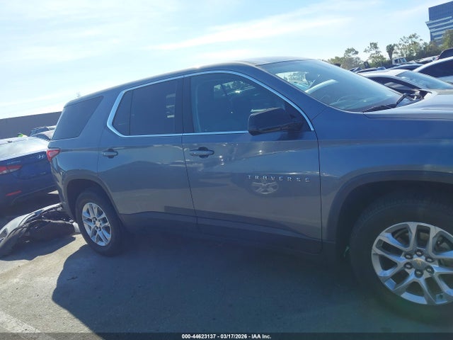 Chevrolet Traverse Ls 2018 1GNERFKW7JJ219850 Image 14