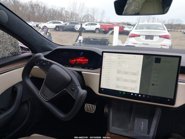 44623161 :رقم المزاد ، 5YJSA1E54MF454565 vin ، 2021 Tesla Model S Long Range Dual Motor All-wheel Drive مزاد بيع