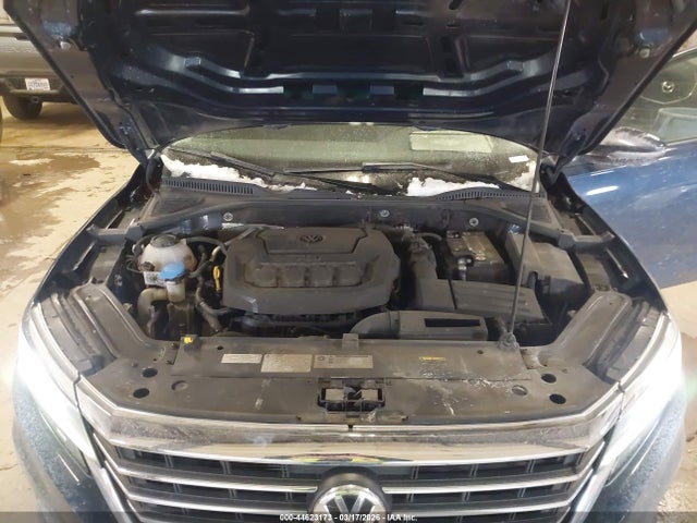 Продаж на аукціоні авто 2020 Volkswagen Passat 2.0t S, vin: 1VWAA7A33LC012288, номер лоту: 44623173