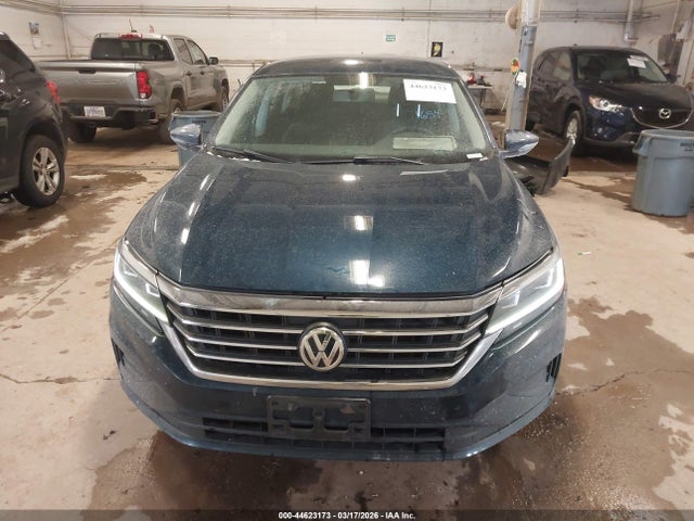 Продаж на аукціоні авто 2020 Volkswagen Passat 2.0t S, vin: 1VWAA7A33LC012288, номер лоту: 44623173