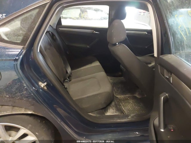 Продаж на аукціоні авто 2020 Volkswagen Passat 2.0t S, vin: 1VWAA7A33LC012288, номер лоту: 44623173