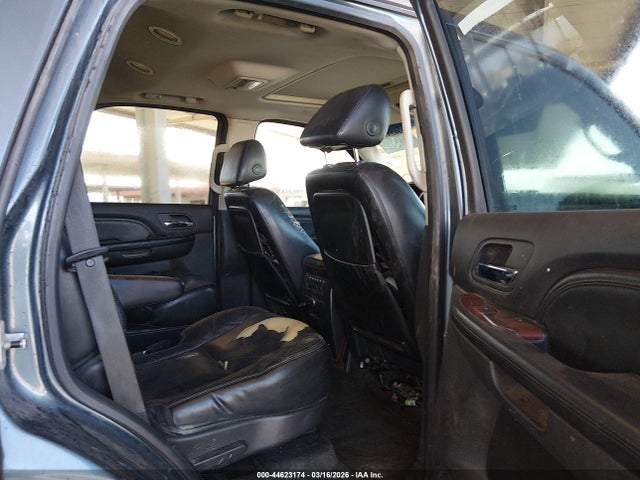 Продажа на аукционе авто 2008 Cadillac Escalade Standard, vin: 1GYFK63808R144724, номер лота: 44623174