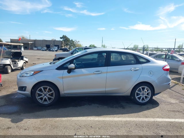 Ford FIESTA SE 2019 3FADP4BJ2KM105297 Image 14