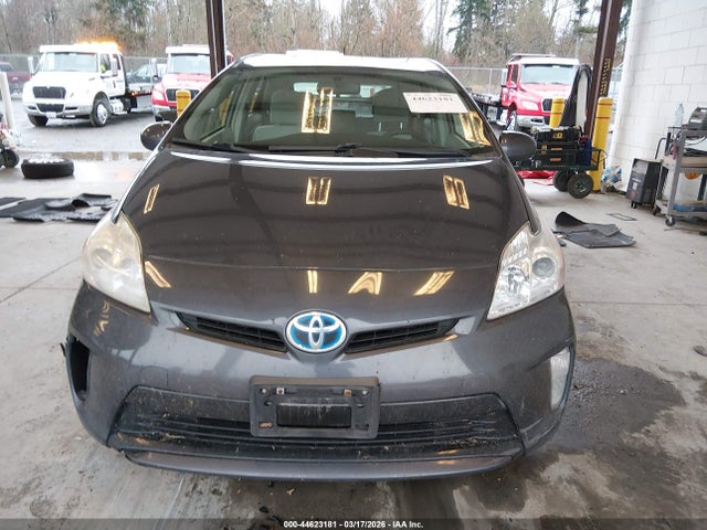 JTDKN3DU1E0364279 Toyota Prius Two