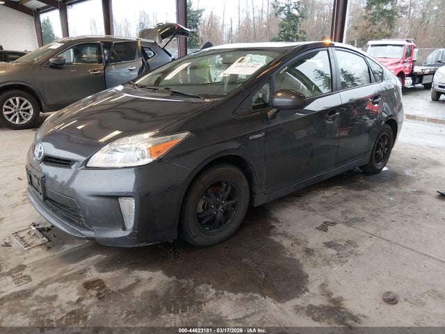 JTDKN3DU1E0364279 Toyota Prius Two
