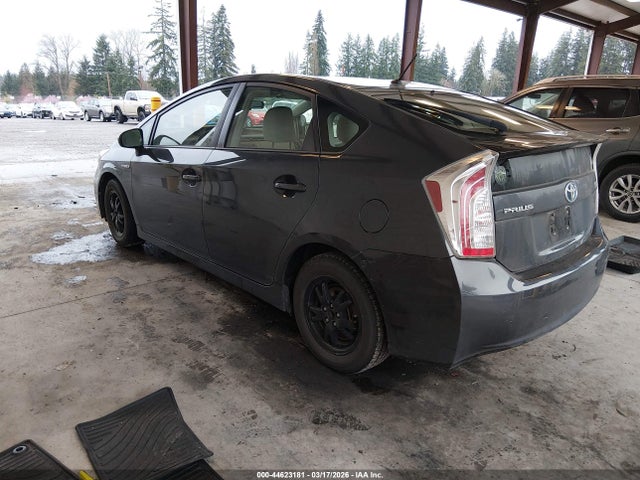 JTDKN3DU1E0364279 Toyota Prius Two