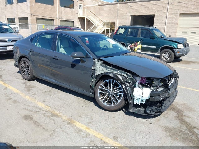 Toyota CAMRY XLE 2025 4T1DAACK1SU150580 главное изображение