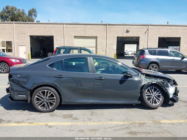 Toyota CAMRY XLE 2025 4T1DAACK1SU150580 Image 14