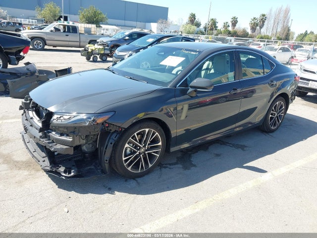 Toyota CAMRY XLE 2025 4T1DAACK1SU150580 Image 2