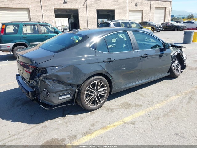 Toyota CAMRY XLE 2025 4T1DAACK1SU150580 Image 4