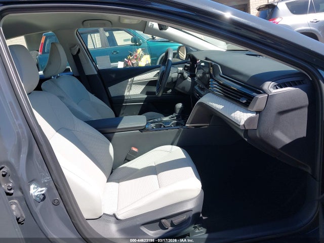 Toyota CAMRY XLE 2025 4T1DAACK1SU150580 Image 5