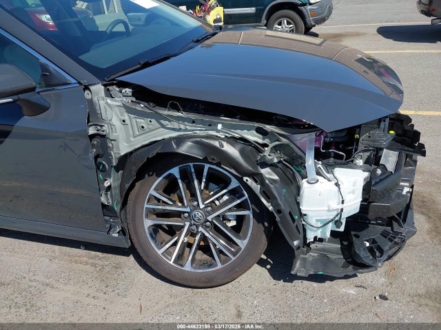 Toyota CAMRY XLE 2025 4T1DAACK1SU150580 Image 6