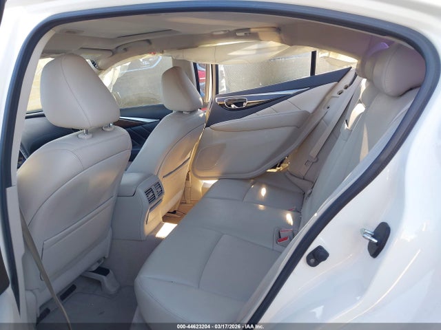 JN1EV7AP1JM363562 Infiniti Q50 3.0t Luxe