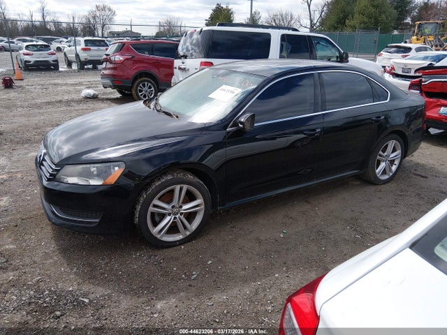 Aukcja sprzedaży 2014 Volkswagen Passat 1.8t Se, vin: 1VWBS7A31EC069075, numer aukcji: 44623206