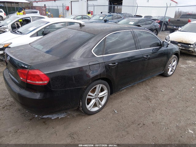 Aukcja sprzedaży 2014 Volkswagen Passat 1.8t Se, vin: 1VWBS7A31EC069075, numer aukcji: 44623206