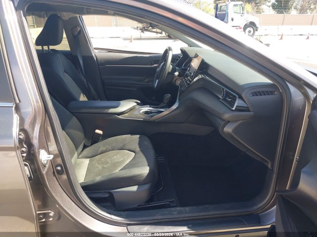 Toyota CAMRY LE 2022 4T1C11AK5NU656366 Image 5