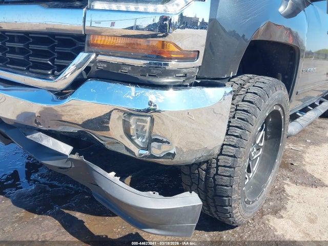 1GCUKREC2JF152430 Chevrolet Silverado 1500 1lt