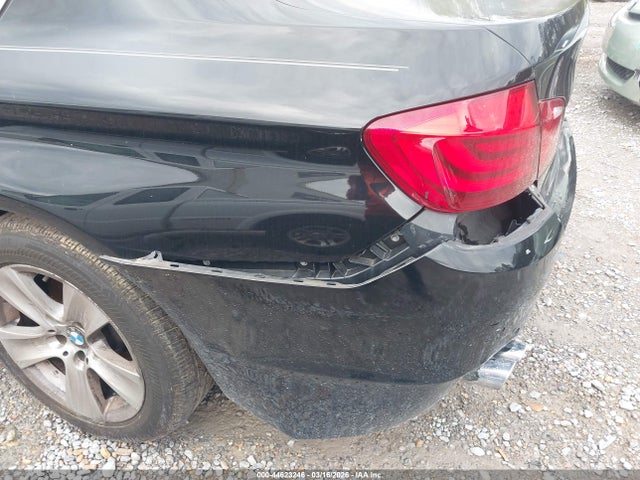 2011 Bmw 528i მანქანა იყიდება აუქციონზე, vin: WBAFR1C55BDJ97947, აუქციონის ნომერი: 44623246