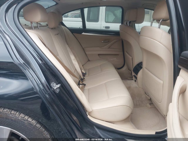 2011 Bmw 528i მანქანა იყიდება აუქციონზე, vin: WBAFR1C55BDJ97947, აუქციონის ნომერი: 44623246