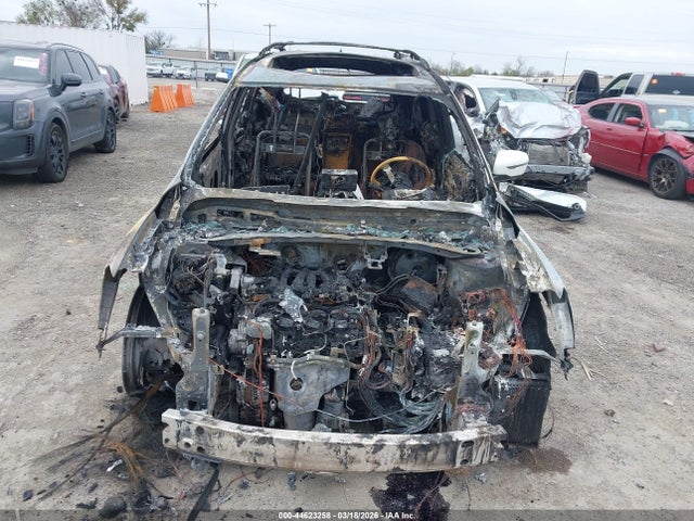 2017 Nissan Pathfinder Platinum მანქანა იყიდება აუქციონზე, vin: 5N1DR2MN6HC690593, აუქციონის ნომერი: 44623258