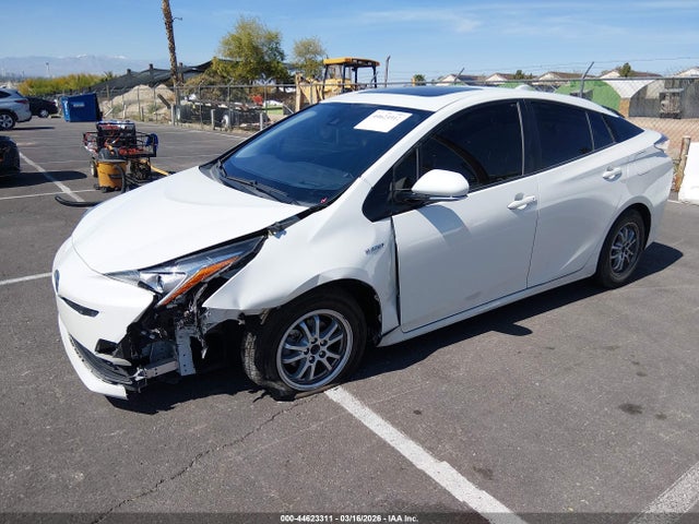 JTDKARFU9H3031181 Toyota Prius Four